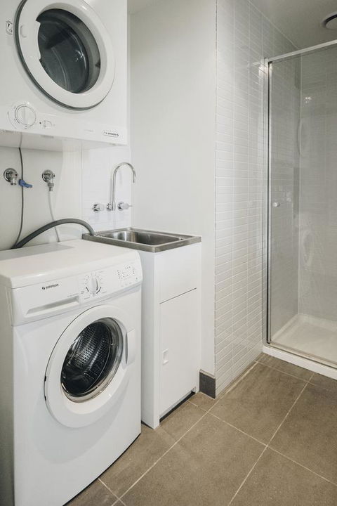 Mono Apartments On Franklin Street - ACT Tourism 20