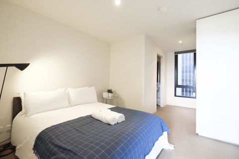 Mono Apartments On Franklin Street - ACT Tourism 8