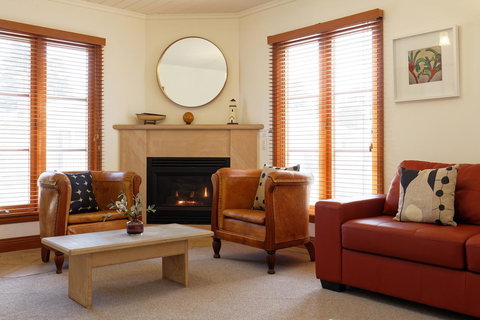 54 On Bank - ACT Tourism 28