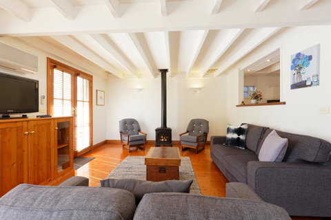 54 On Bank - ACT Tourism 5