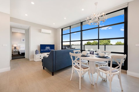 The Hamptons Apartments - St Kilda - ACT Tourism 2