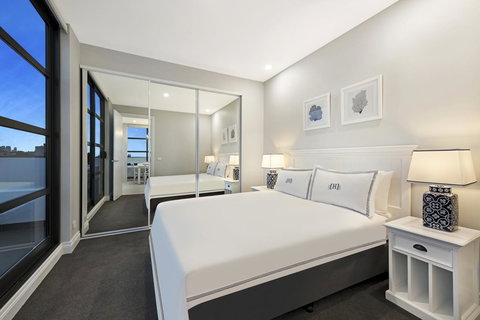 The Hamptons Apartments - St Kilda - ACT Tourism 20