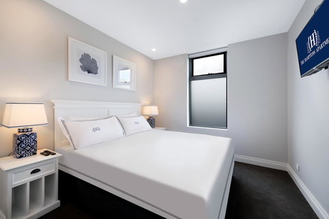 The Hamptons Apartments - St Kilda - ACT Tourism 10