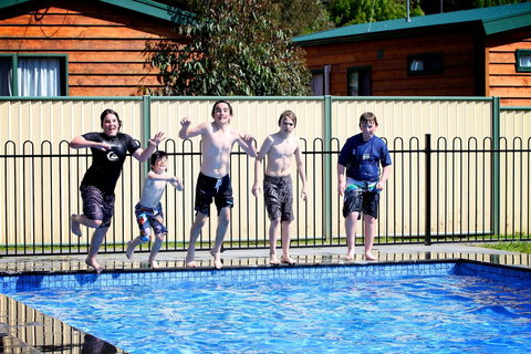 Tasman Holiday Parks - Geelong - ACT Tourism 2