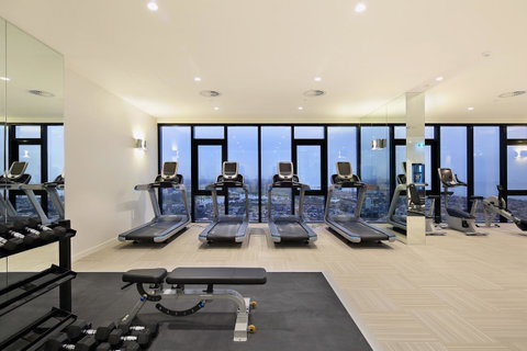 Experience Platinum Hotel Apartments - ACT Tourism 28