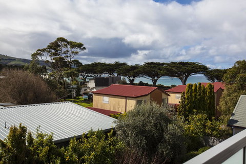 7 Falls Apartments - ACT Tourism 26