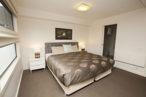 7 Falls Apartments - ACT Tourism 22
