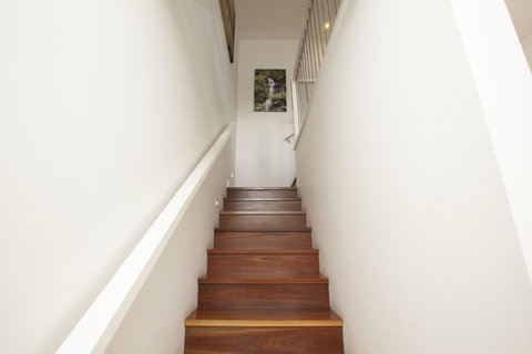 7 Falls Apartments - ACT Tourism 13