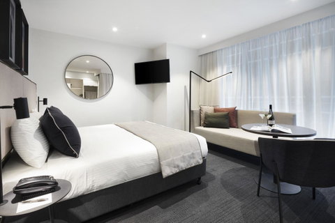 Quest St Kilda Road - ACT Tourism 1