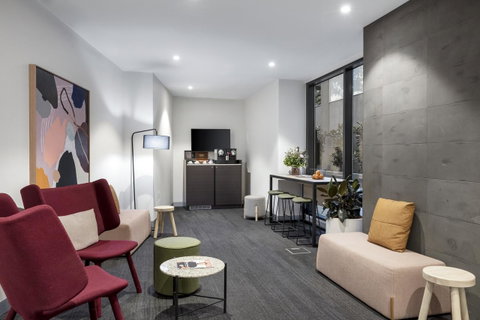 Quest St Kilda Road - ACT Tourism 7