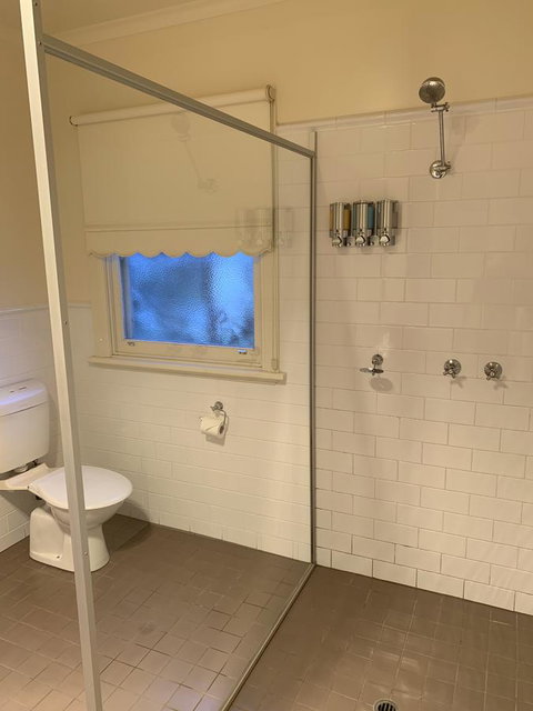 Dunkeld Studio Accommodation - ACT Tourism 9