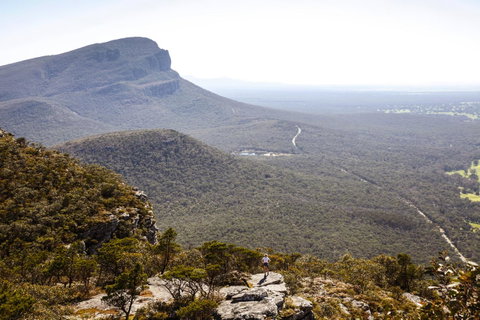Dunkeld Studio Accommodation - ACT Tourism 15