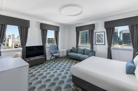 The Savoy Hotel On Little Collins Melbourne - ACT Tourism 0