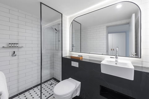 The Savoy Hotel On Little Collins Melbourne - ACT Tourism 14