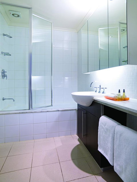 The Parkmore Hotel - ACT Tourism 2