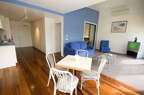 Anchorage Motel & Villas Lorne - ACT Tourism 15