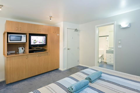 Anchorage Motel & Villas Lorne - ACT Tourism 10