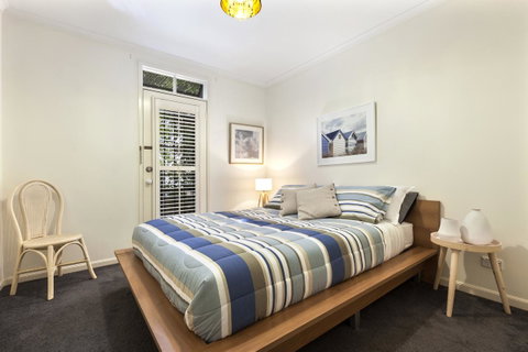 Melbourne Luxury Paradise - ACT Tourism 4