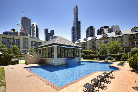 Melbourne Luxury Paradise - ACT Tourism 0