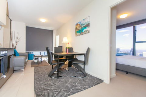 Melbourne SkyHigh Apartments - ACT Tourism 7