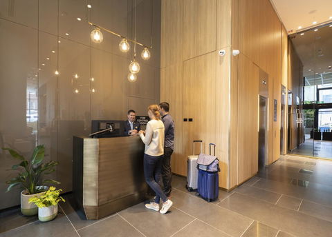 Novotel Melbourne Central - ACT Tourism 17
