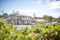 Book Alexandra Accommodation Vacations ACT Tourism ACT Tourism