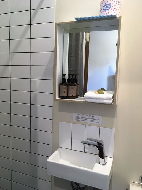 The Alexandra Hotel - ACT Tourism 13