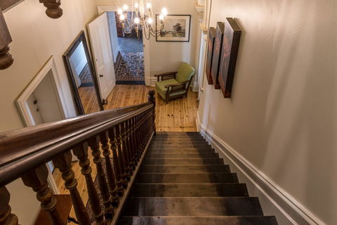 The Alexandra Hotel - ACT Tourism 18