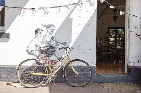The Alexandra Hotel - ACT Tourism 8