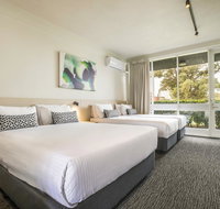 Nightcap at Seaford Hotel - ACT Tourism