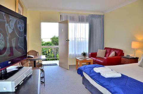 The Sandridge Motel - ACT Tourism 18