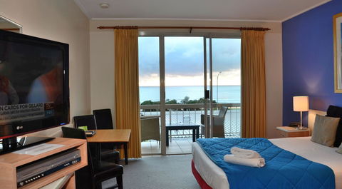 The Sandridge Motel - ACT Tourism 19