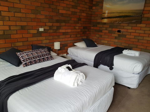 Wilsons Promontory Motel - ACT Tourism 6