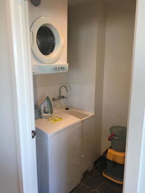 Geelong Waterfront Penthouse Apartment - ACT Tourism 13