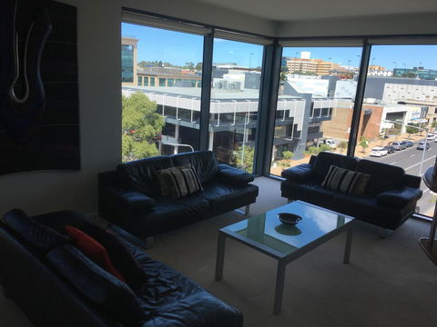 Geelong Waterfront Penthouse Apartment - ACT Tourism 9