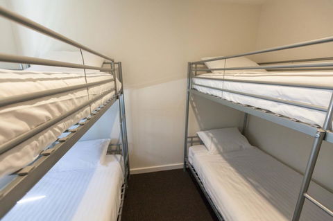 Bay Motel Safety Beach - ACT Tourism 17