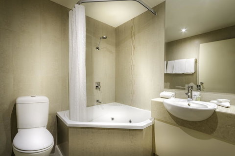 BEST WESTERN PLUS Travel Inn - ACT Tourism 44