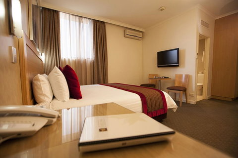 BEST WESTERN PLUS Travel Inn - ACT Tourism 41