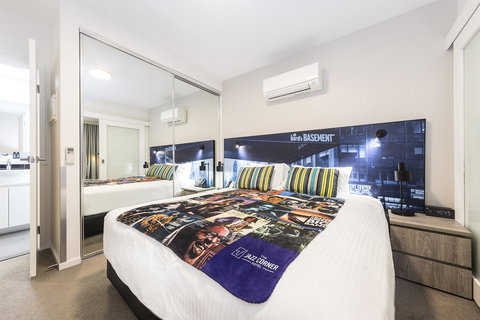 The Jazz Corner Hotel Melbourne - ACT Tourism 9