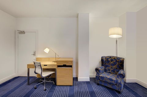 Rendezvous Hotel Melbourne - ACT Tourism 2