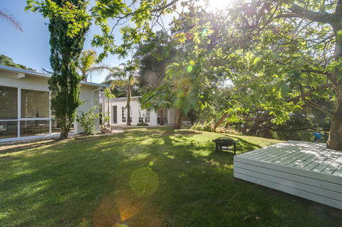 Oasis On Grange - ACT Tourism 12