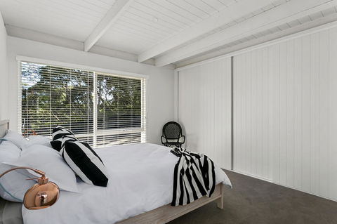 Oasis On Grange - ACT Tourism 8