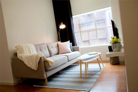 The Town Apartments - ACT Tourism 0