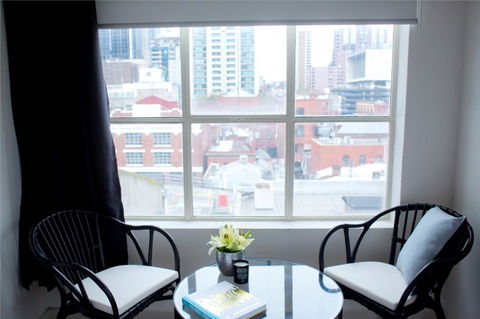 The Town Apartments - ACT Tourism 13