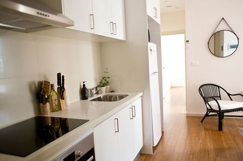 The Town Apartments - ACT Tourism 3