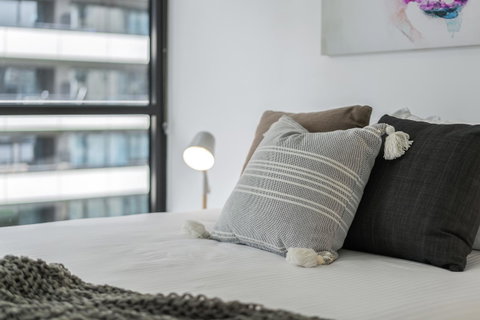 Complete Host Tiara Apartments - ACT Tourism 34
