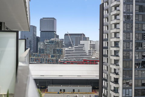 Complete Host Tiara Apartments - ACT Tourism 29