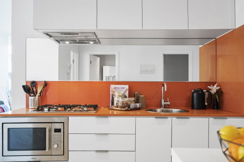 Complete Host Tiara Apartments - ACT Tourism 2