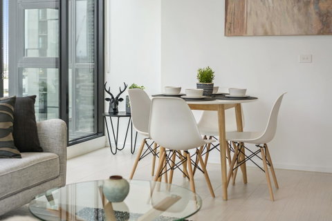 Complete Host Tiara Apartments - ACT Tourism 39