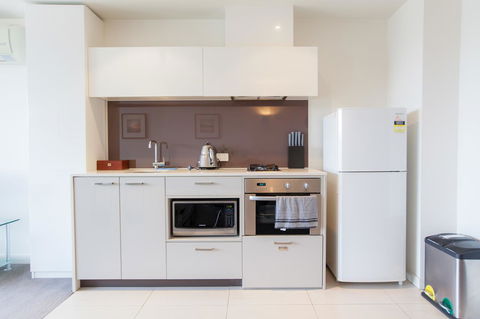 Southern Cross Serviced Apartments - ACT Tourism 9